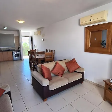 Apartment Coastal Paradise Nicosia